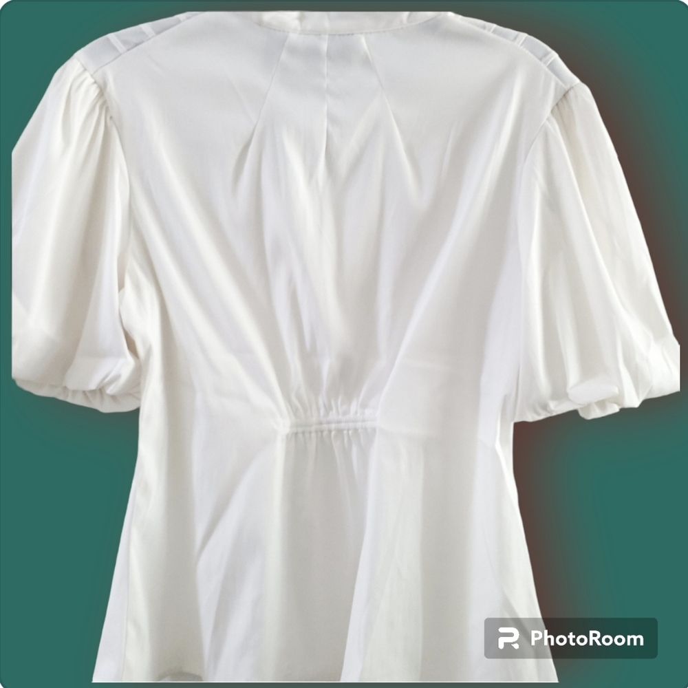 Blouse - Picture 2 of 10